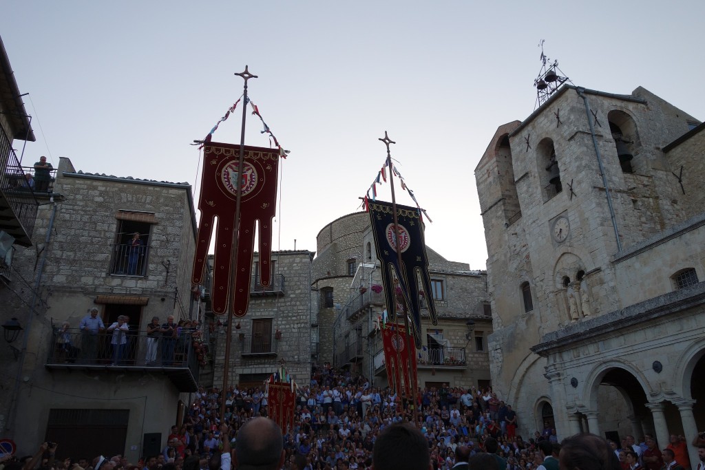 PETRALIA SOPRANA SI PREPARA AL FERRAGOSTO, MANIFESTAZIONE STORICA CON DEGUSTAZIONI, RIEVOCAZIONE E FOLKLORE